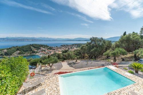 Petaleia Villa | Villa Malva -Kassiopi View -Breathtaking Views