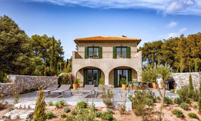 Fiskardo Villa | Villa Mandras - Two Bedroom Villa, Sleeps 4