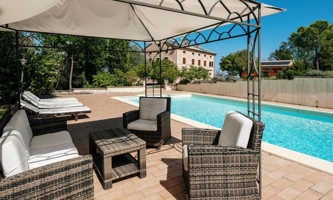 Appignano Villa | Villa Maria by VacaVilla