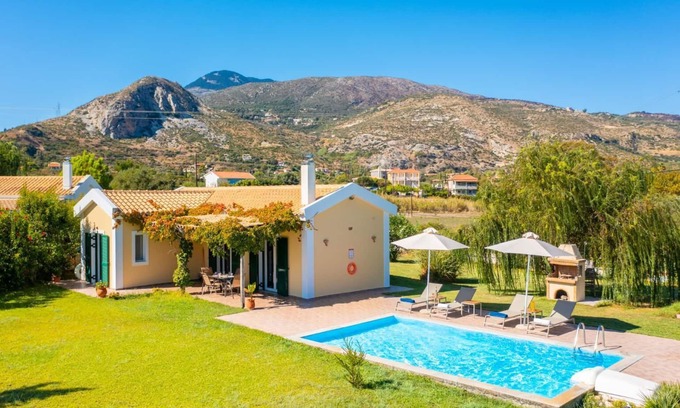 Kateleios Villa | Villa Melissa - Two Bedroom Villa, Sleeps 5
