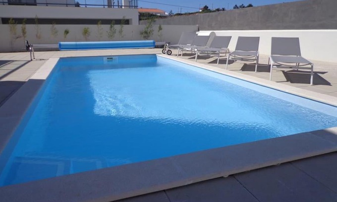 Sao Martinho do Porto House | Villa met het rustige strand van Salgado op wandelafstand