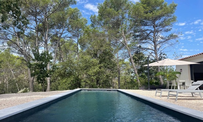 Fuveau Villa | Villa Mia, a haven of peace with a breathtaking view.