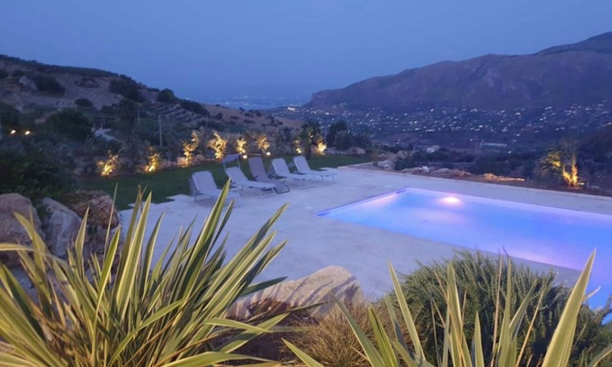 Castellammare del Golfo Villa | Villa Minù, Scopello