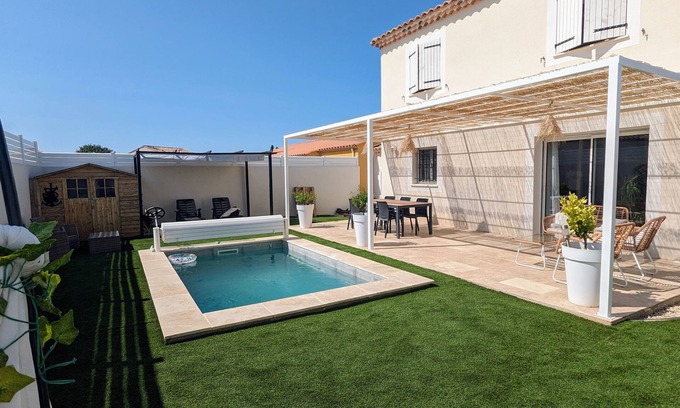 Beauvoisin Villa | Villa Moderne 121 M2, 8 Personnes, Piscine, Aire de Jeux. Proche mer et Rivière