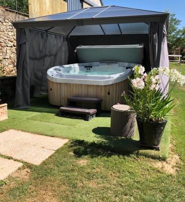 Le Blanc House | Villa Moncoeur