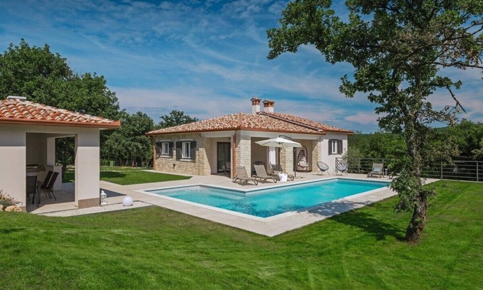 Rasa Villa | Villa Monte in Breg (Haus für 6 Personen)