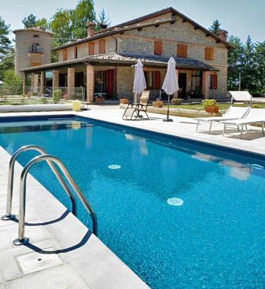 Comunanza House | Villa Montegenco