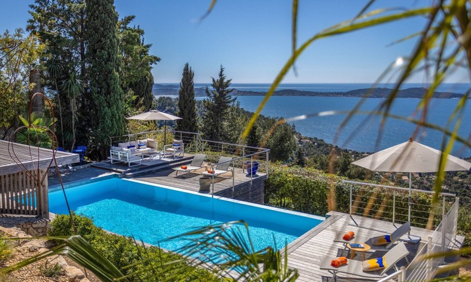 Carqueiranne Villa | VILLA MOUNTA CARQUEIRANNE