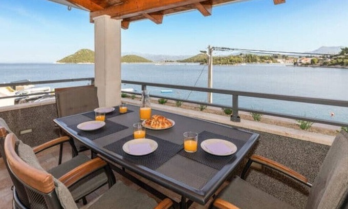 Blace Villa | Villa Mustapic by Villas Guide