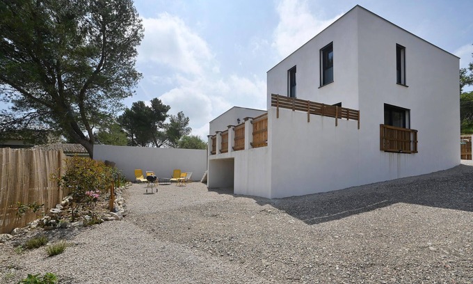Calvisson House | Villa neuve proche Nîmes