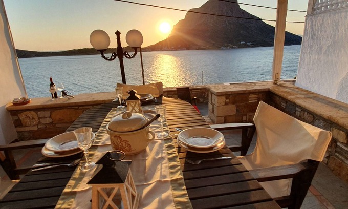 Mirties Villa | Villa Niki by the sea