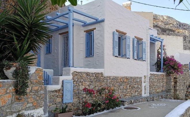 Aegiali Villa | Villa Nina, dreamy little cycladic home in Amorgos