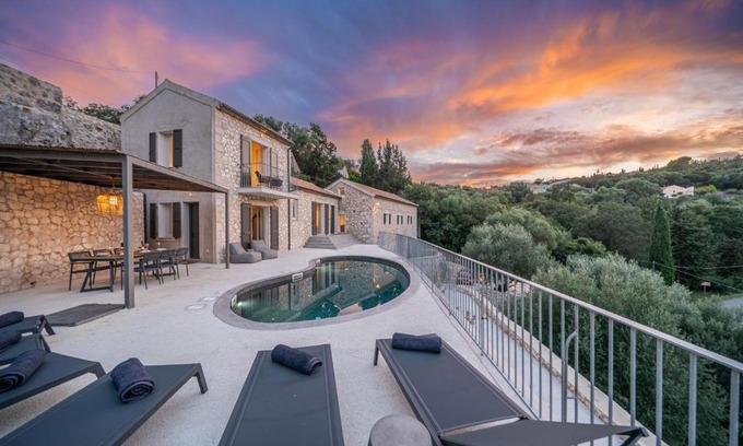 Fiskardo Villa | Villa Nónna, 1800s house renovated in 2023