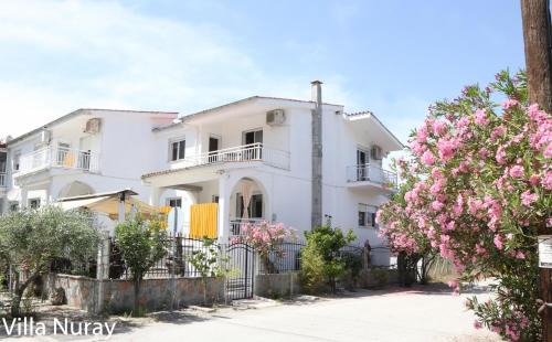 Keramoti Villa | Villa Nuray
