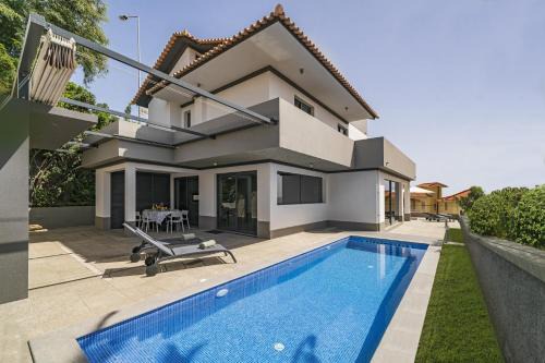 Santa Maria Maior Villa | Villa Old Town by Villa Plus