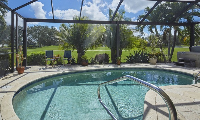 Falcons Glen House | Villa on golf course with heated saltwater pool.n