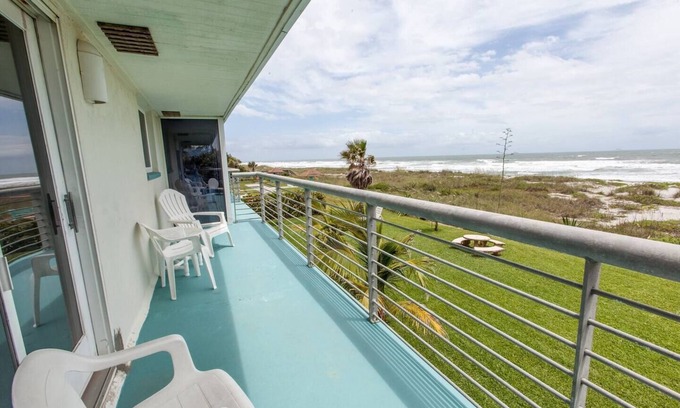 Cocoa Beach Condo | Villa On The Beach - Unit #4