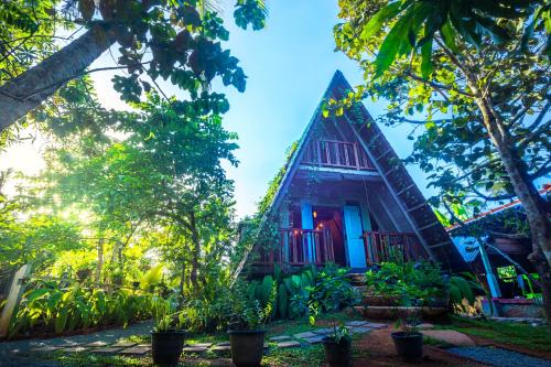 Talpe Bed & Breakfast | villa ovita