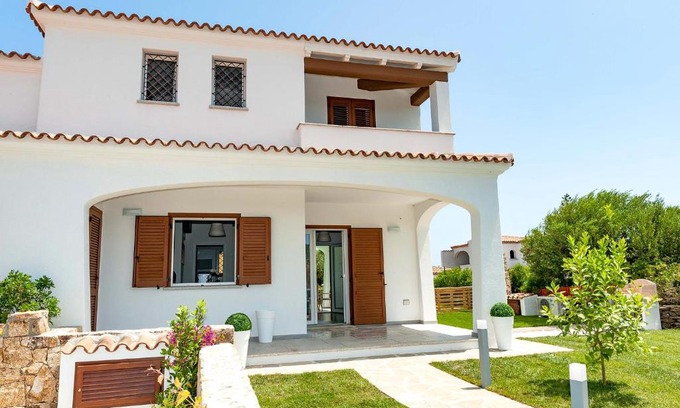 Budoni Villa | VILLA PARADISE