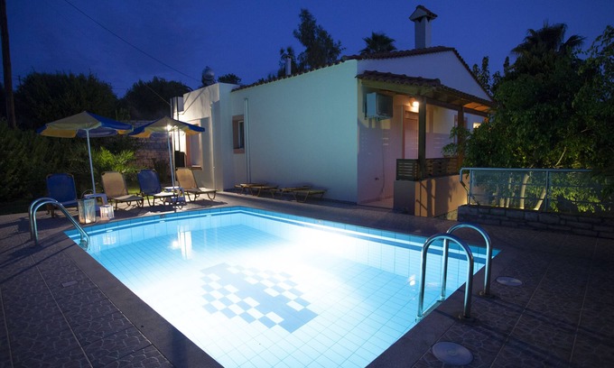 Rethymno Villa | Villa Pelagia ~Peaceful Location~Private Pool~BBQ~Sea & Mountain View