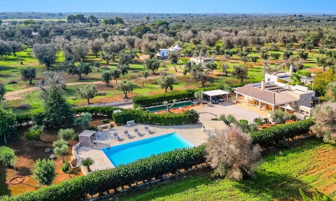 Carovigno Villa | Villa Peppe by Villa Plus