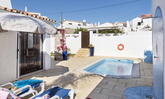 Areias de Sao Joao Villa | Villa 'Petala' with Private Pool, Wi-Fi and Air Conditioning