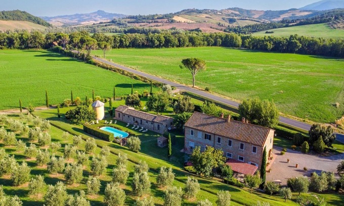 Gallina Villa | Villa Podere del Papa by MMega