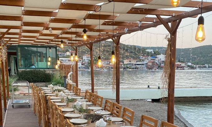 Urla Hotel | Villa Polikne Otel & Restoran