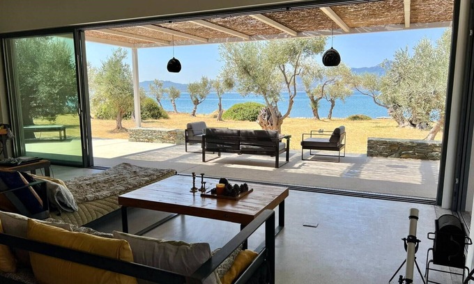 Alyfanta Villa | Villa Port Olivier