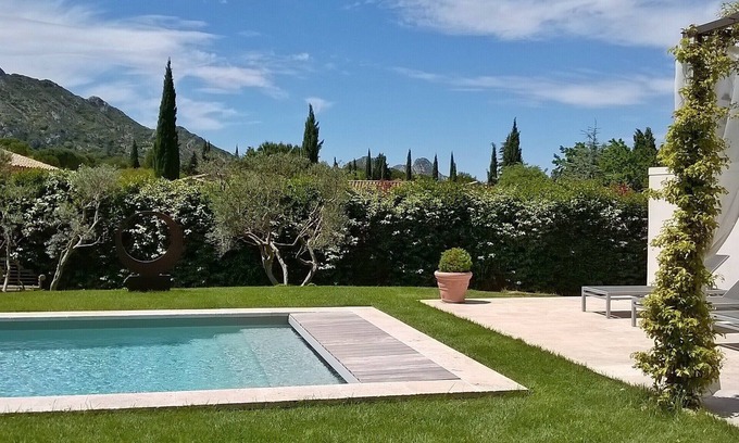 Eygalieres Villa | Villa, private heated pool, beautiful view of the Alpilles, air-conditioned