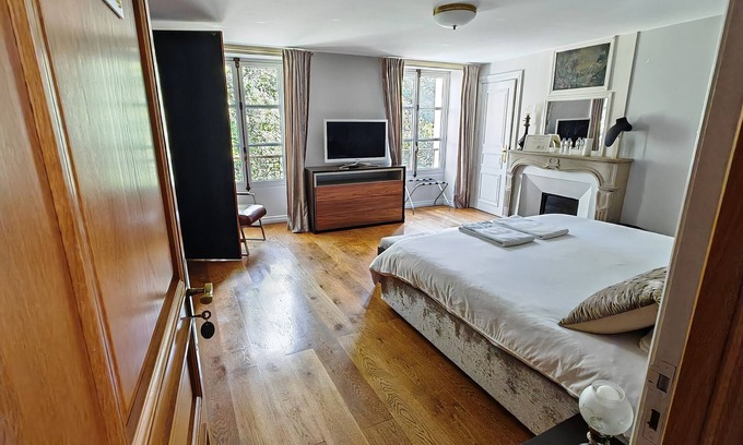 Marat - Parmentier House | villa raspail