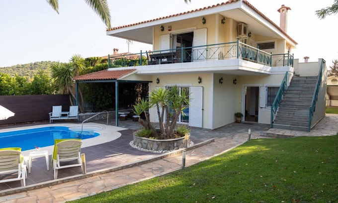 Anavyssos Villa | Villa Rose