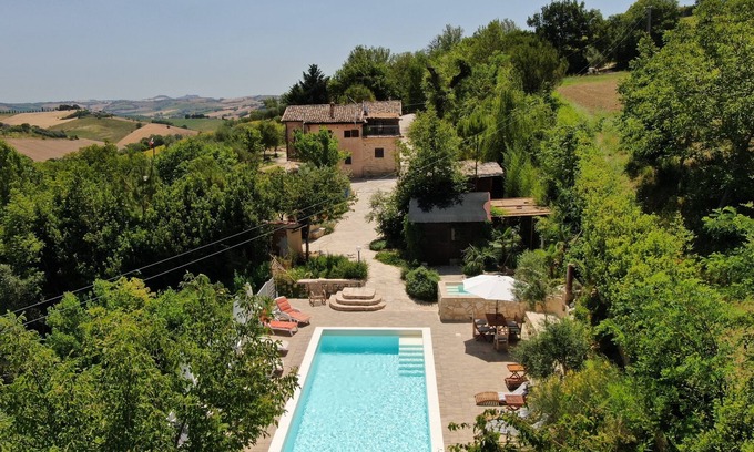 Monte San Giusto Villa | Villa Ruffini with swimming pool, 4 rooms, 14 people, panoramic view near the sea