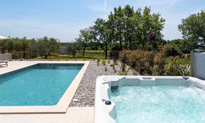 Kadumi House | Villa San Vincenti with pool and sauna, Kadumi, Porec