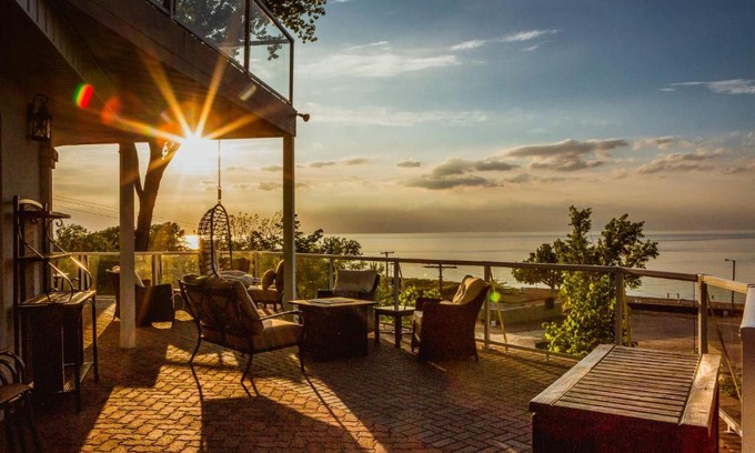 Miller Beach House | Villa Santorini