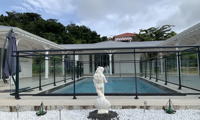 Gourbeyre House | Villa Saphir Equipée