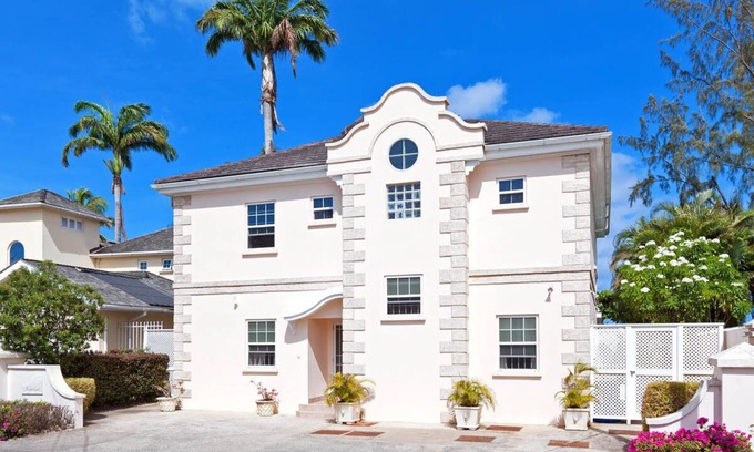 Fitts Village Villa | Villa Seawards Summer Specials 2025 Pay 6 stay 7 | Beach Front - Located in Fabulous Saint James with Private Pool