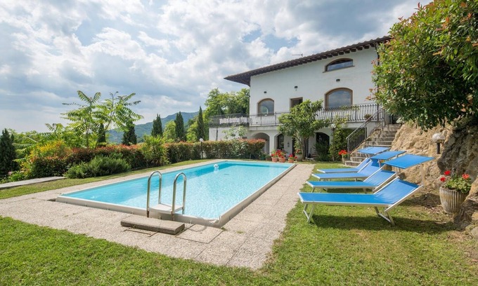 Pescia Villa | Villa Serafina In Pescia, Tuscany