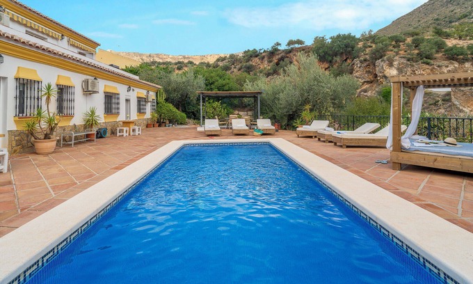 Los Cortijillos Villa | Villa 'Siempre Verde' with Mountain View, Pool & Wi-Fi