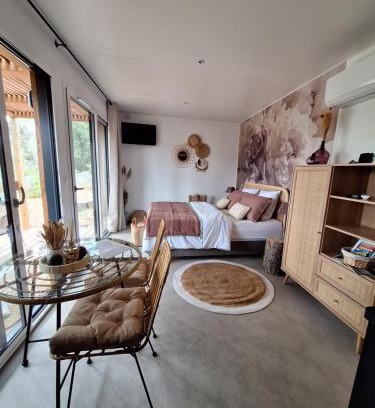 Le Thoronet House | Villa Sisyphe TINY HOUSE" la Odette"