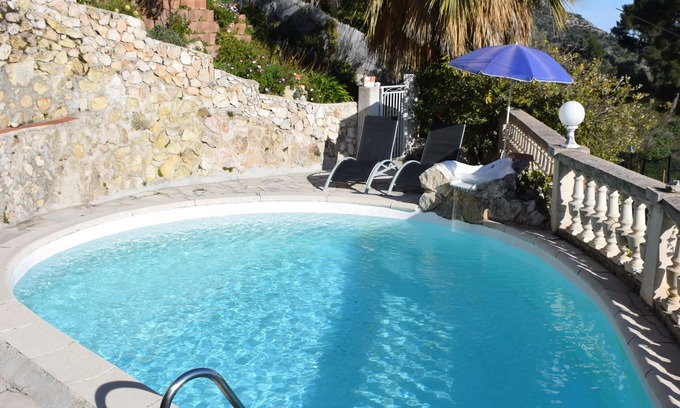 Eze Apartment | VILLA SOLARIS Independent studio in villa with pool