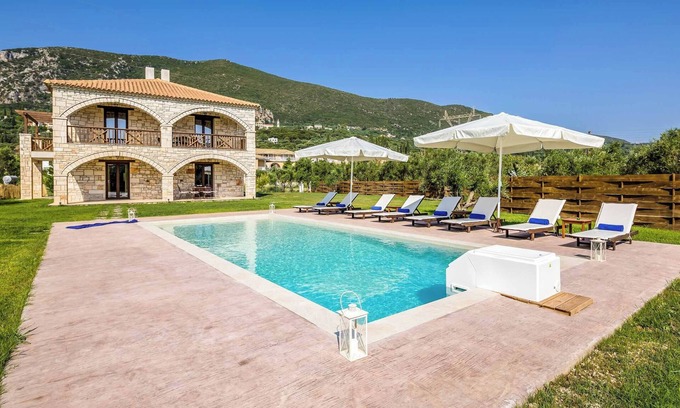 Alykes Villa | Villa Stagio - Four Bedroom Villa, Sleeps 8