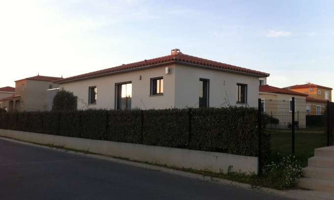Torreilles House | VILLA T4 75 m2 QUIET MODERN WITH GARDEN NEAR THE SEA