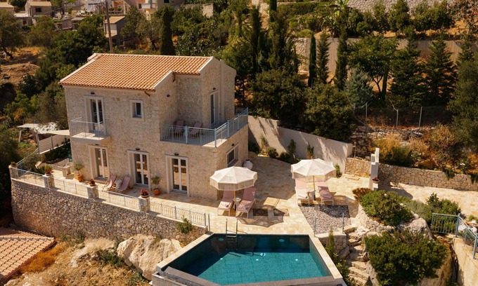 Lakones Villa | Villa Thea Mare Maistro – Villa with private pool