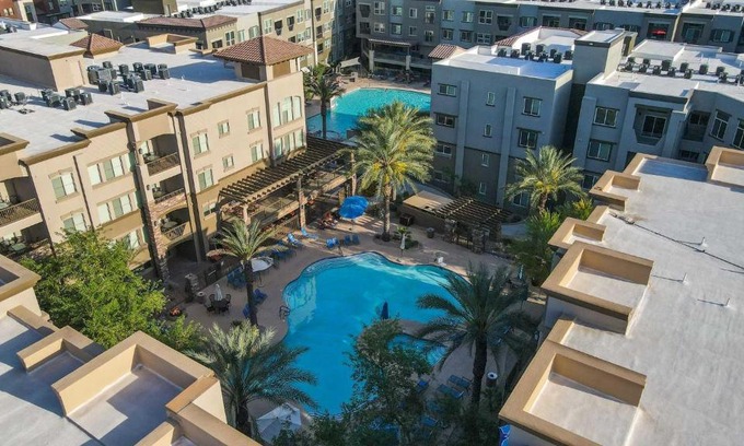 Desert Ridge Apartment | Villa Toscana condo