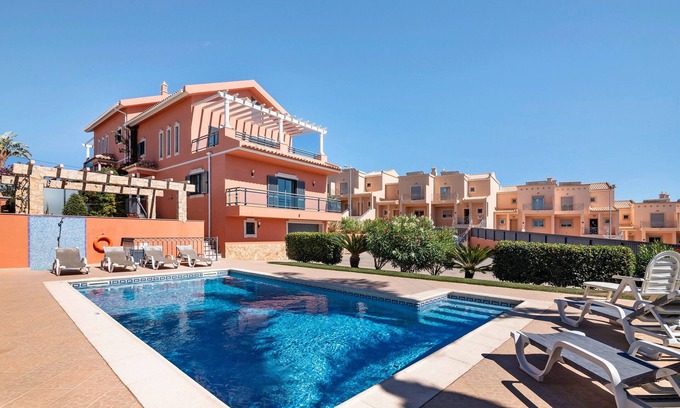 Albufeira Villa | Villa 'Trindade' with Private Pool, Wi-Fi and Air Conditioning