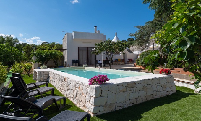 Ceglie Messapica House | Villa 'Trulletti Gioia' with Private Pool, Wi-Fi and Air Conditioning