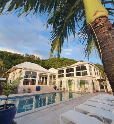 Grande Anse Villa | VILLA Tsara