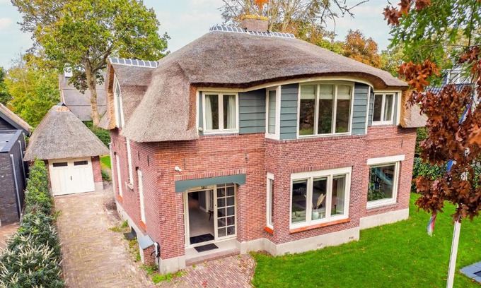 Bergen Villa | Villa van Reenenpark