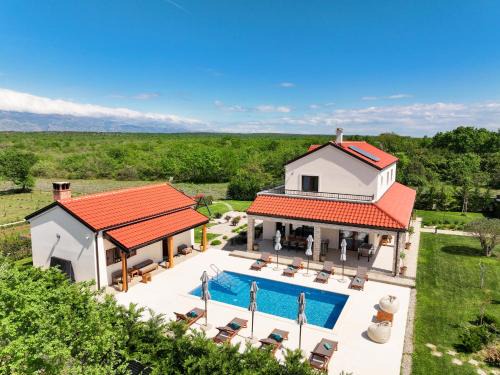 Vrsi Villa | Villa Velebita with heated pool